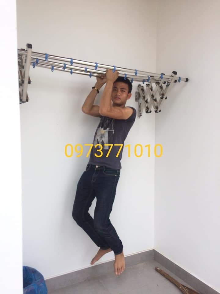 Demo cửa nhôm kính