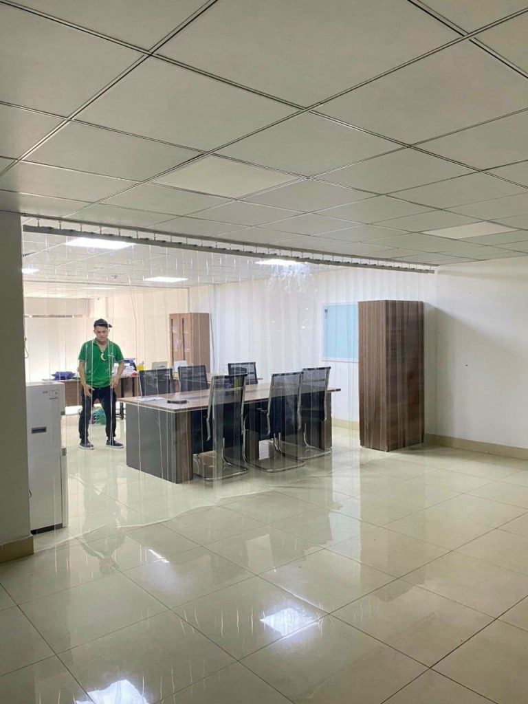 Demo cửa nhôm kính