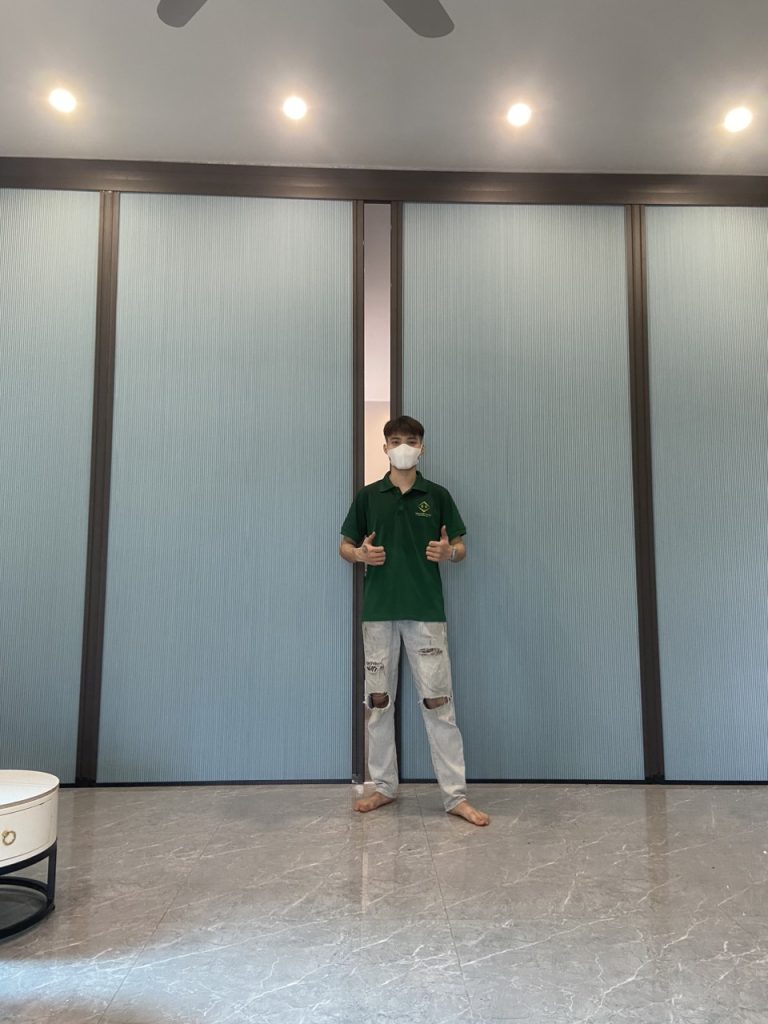 Demo cửa nhôm kính